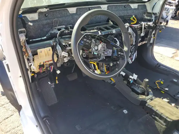 KNDCR3L15S5144562 2025 KIA NIRO - Image 8