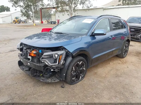 KNDCR3L16P5015222 2023 KIA NIRO - Image 2