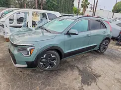 KNDCR3L16P5024065 2023 KIA NIRO