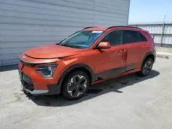 KNDCR3L16P5025037 2023 KIA NIRO