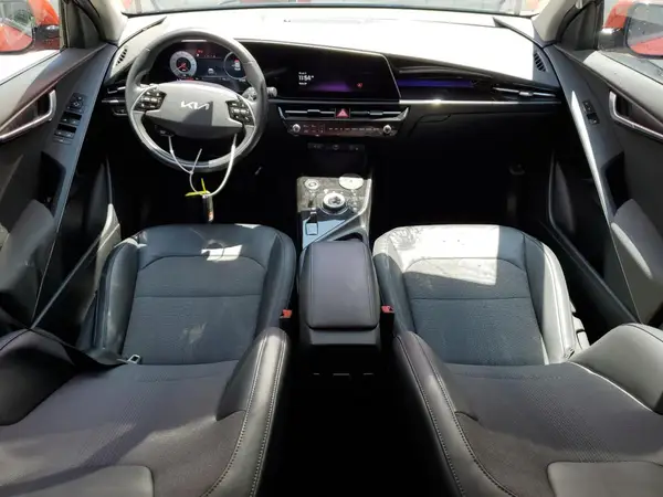 KNDCR3L16P5025037 2023 KIA NIRO - Image 8