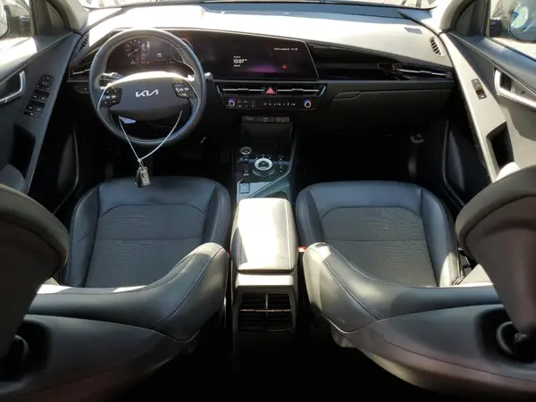 KNDCR3L16P5026480 2023 KIA NIRO - Image 8