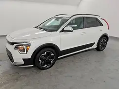 KNDCR3L16P5026690 2023 KIA NIRO