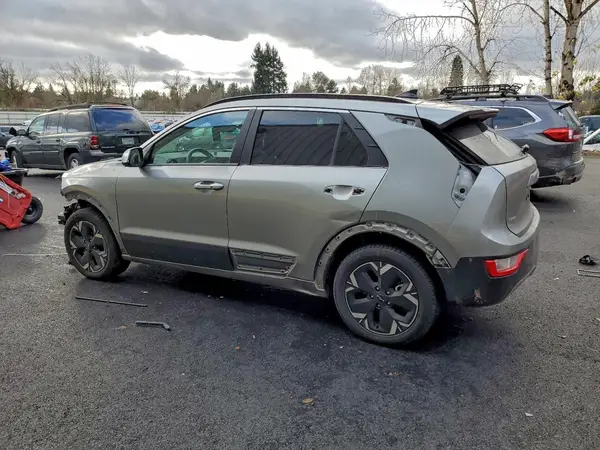 KNDCR3L16P5034059 2023 KIA NIRO - Image 2