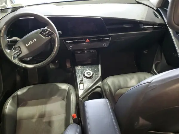 KNDCR3L16P5048768 2023 KIA NIRO - Image 8