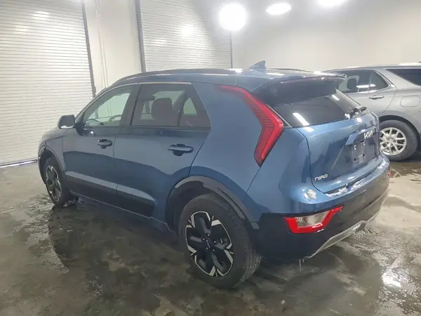 KNDCR3L16P5049340 2023 KIA NIRO - Image 2