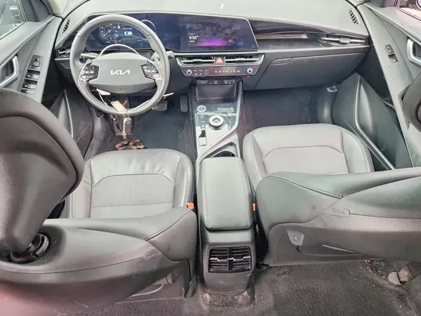 KNDCR3L16P5049399 2023 KIA NIRO - Image 8