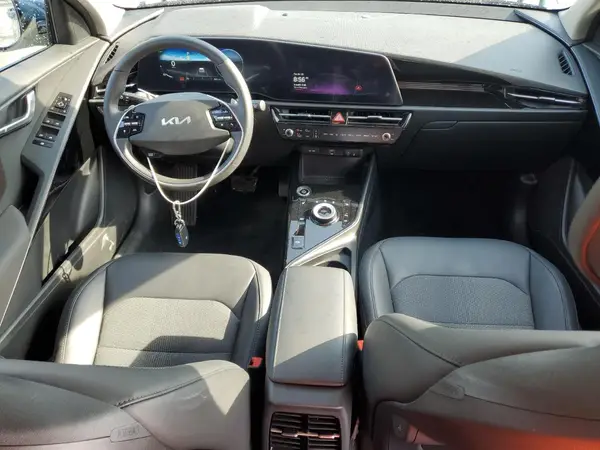 KNDCR3L16P5061343 2023 KIA NIRO - Image 8