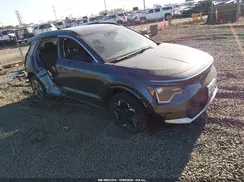 KNDCR3L16P5068678 2023 KIA NIRO