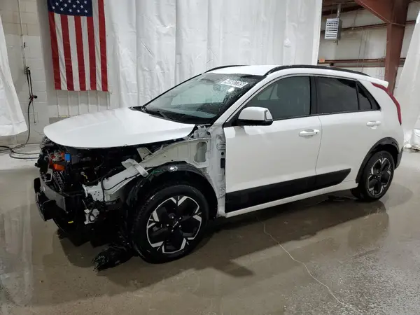 KNDCR3L16P5072164 2023 KIA NIRO - Image 1