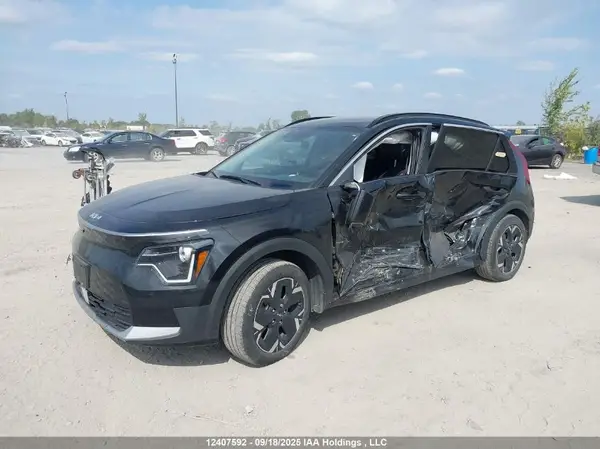 KNDCR3L16P5073119 2023 KIA NIRO - Image 2
