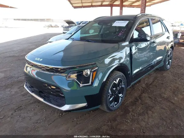 KNDCR3L16R5080686 2024 KIA NIRO - Image 2