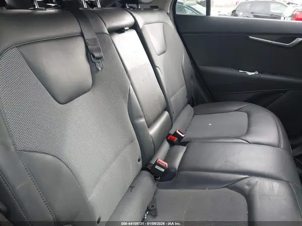 KNDCR3L16R5085922 2024 KIA NIRO - Image 8