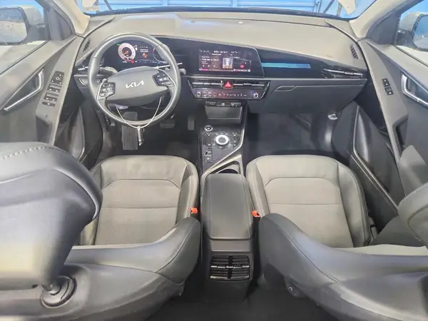 KNDCR3L16R5087220 2024 KIA NIRO - Image 8