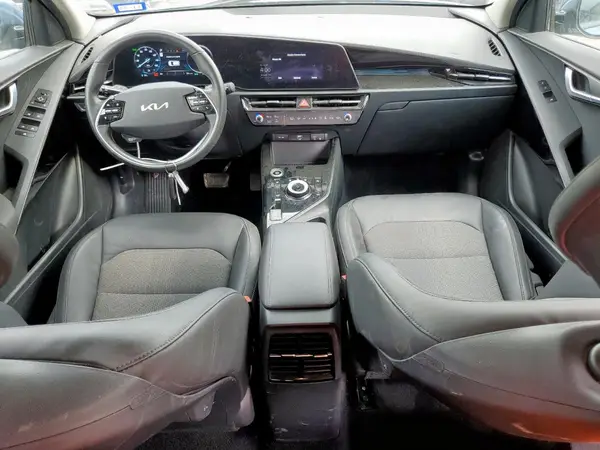 KNDCR3L16R5094085 2024 KIA NIRO - Image 8