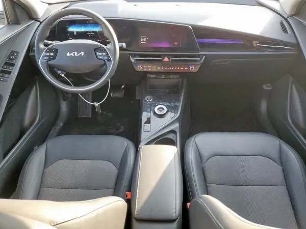 KNDCR3L16R5094586 2024 KIA NIRO - Image 8