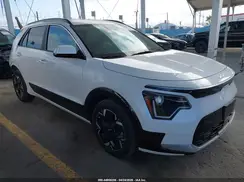 KNDCR3L16R5095754 2024 KIA NIRO