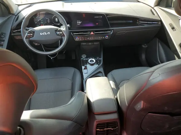 KNDCR3L16R5100094 2024 KIA NIRO - Image 8