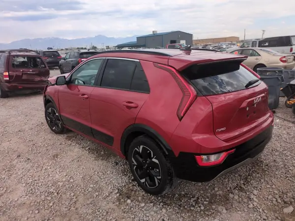 KNDCR3L16R5103478 2024 KIA NIRO - Image 2