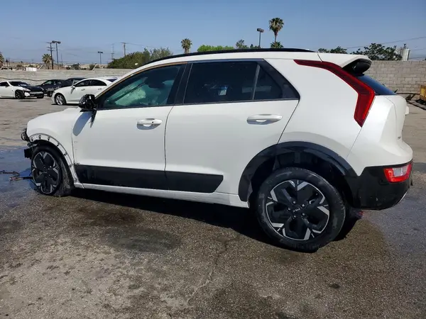 KNDCR3L16R5110463 2024 KIA NIRO - Image 2