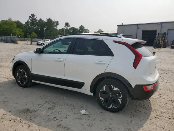 KNDCR3L16R5111645 2024 KIA NIRO - Image 2