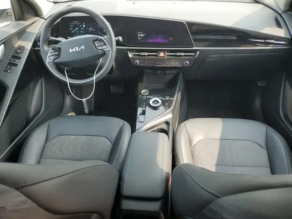 KNDCR3L16R5111645 2024 KIA NIRO - Image 8