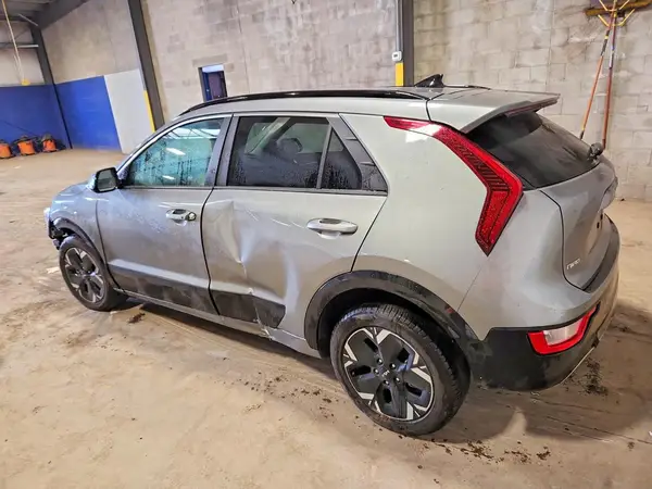 KNDCR3L16R5112147 2024 KIA NIRO - Image 2