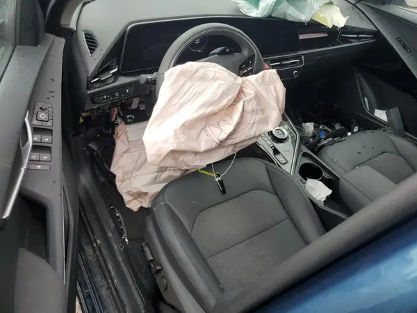 KNDCR3L16R5117672 2024 KIA NIRO - Image 8