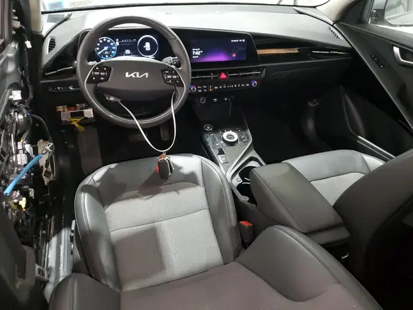 KNDCR3L16R5121804 2024 KIA NIRO - Image 8