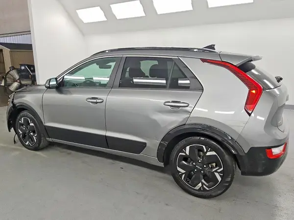 KNDCR3L16R5122385 2024 KIA NIRO - Image 2