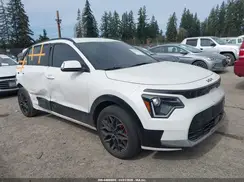 KNDCR3L16S5140052 2025 KIA NIRO