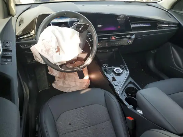 KNDCR3L16S5141959 2025 KIA NIRO - Image 8