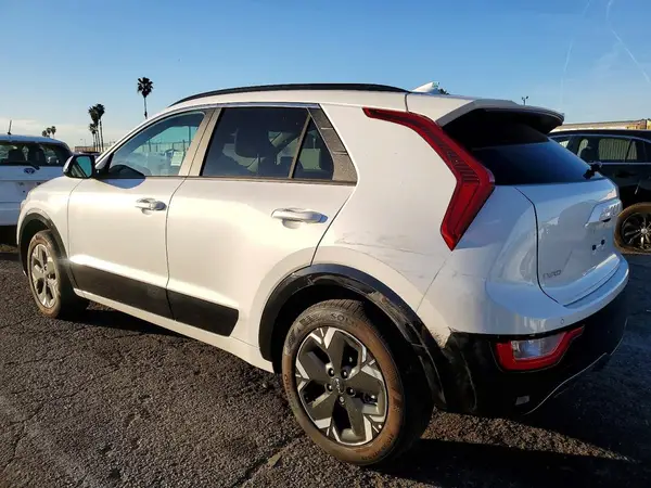KNDCR3L16S5144067 2025 KIA NIRO - Image 2