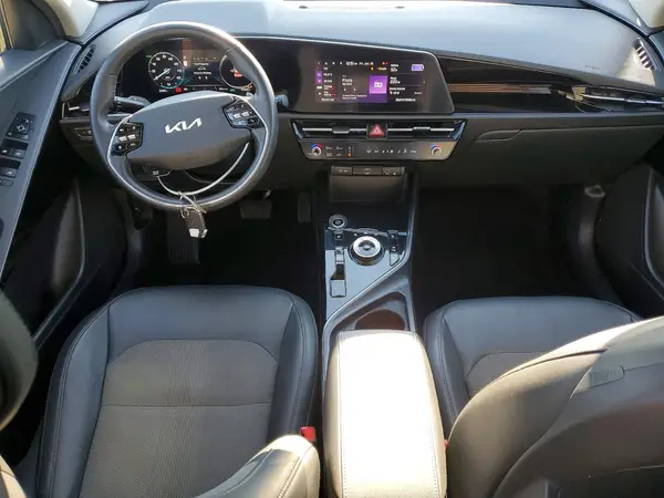 KNDCR3L17P5022020 2023 KIA NIRO - Image 8