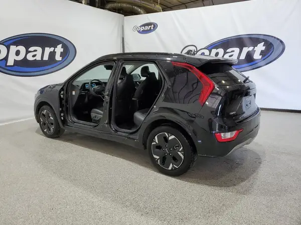 KNDCR3L17P5026469 2023 KIA NIRO - Image 2