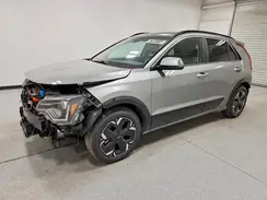 KNDCR3L17P5028223 2023 KIA NIRO