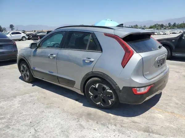 KNDCR3L17P5028349 2023 KIA NIRO - Image 2
