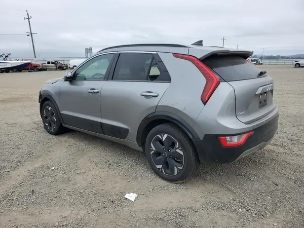 KNDCR3L17P5028884 2023 KIA NIRO - Image 2