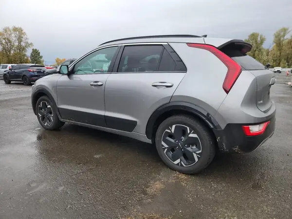 KNDCR3L17P5029081 2023 KIA NIRO - Image 2