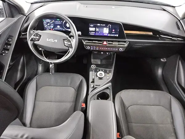 KNDCR3L17P5034040 2023 KIA NIRO - Image 8