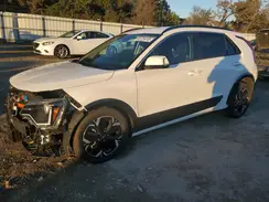 KNDCR3L17P5037181 2023 KIA NIRO