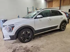 KNDCR3L17P5045880 2023 KIA NIRO