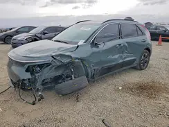 KNDCR3L17P5047063 2023 KIA NIRO