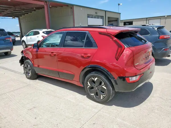 KNDCR3L17P5071461 2023 KIA NIRO - Image 2