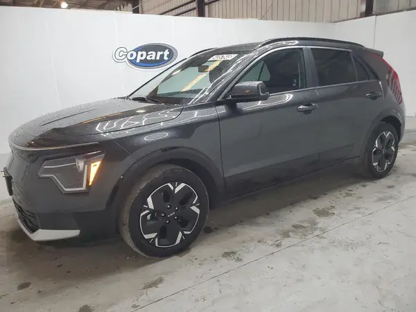 KNDCR3L17P5075543 2023 KIA NIRO - Image 1
