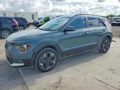 KNDCR3L17R5090465 2024 KIA NIRO
