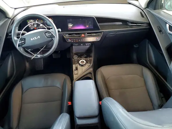 KNDCR3L17R5096721 2024 KIA NIRO - Image 8