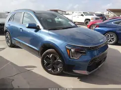 KNDCR3L17R5099215 2024 KIA NIRO