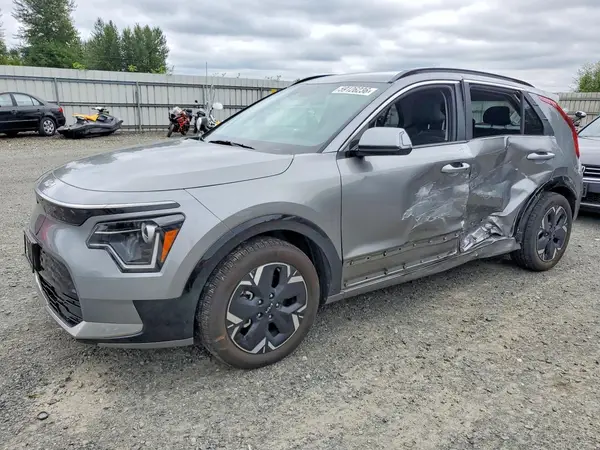KNDCR3L17R5102789 2024 KIA NIRO - Image 1