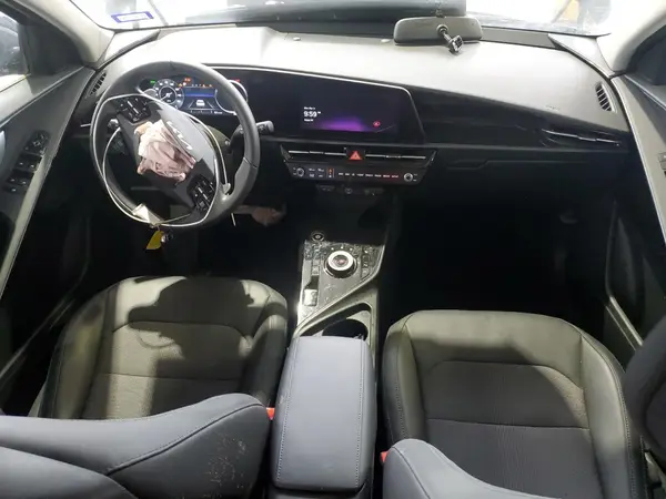 KNDCR3L17R5103778 2024 KIA NIRO - Image 8